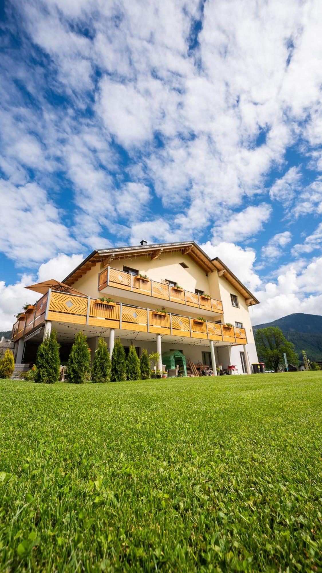 Haus Friedrich Hotell Gosau Exteriör bild